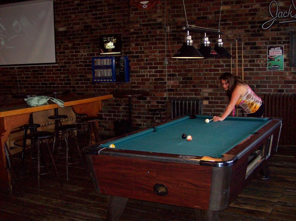 Cambie Hostel Nanaimo นาไนโม ภายนอก รูปภาพ